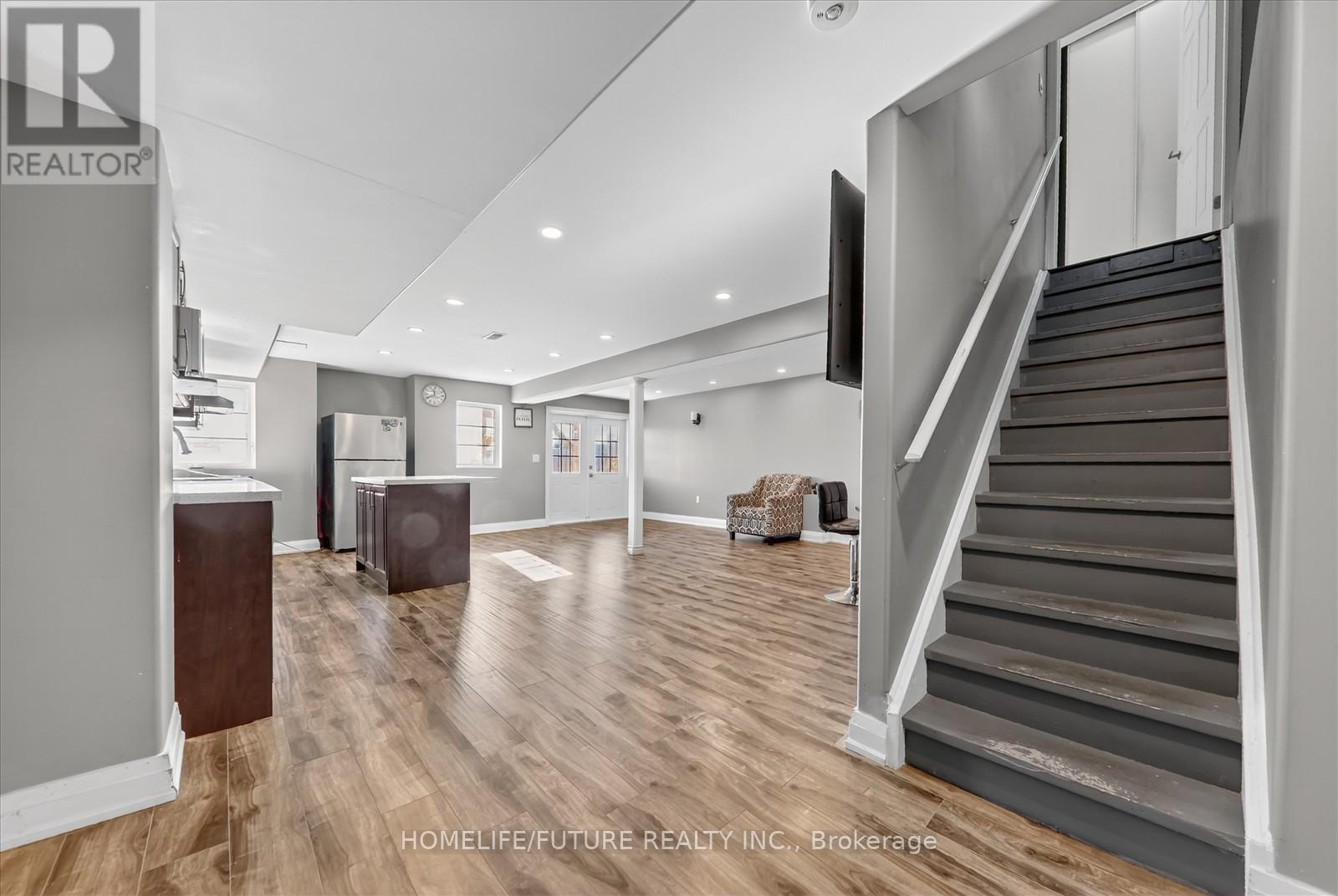 1010 Dashwood Court, Pickering, Ontario  L1V 2P8 - Photo 33 - E12605006