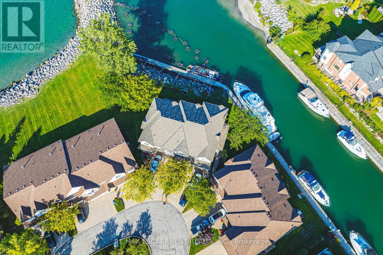 6 - 85 Edgewater Drive, Hamilton, Ontario  L8E 4Z2 - Photo 40 - X12433915