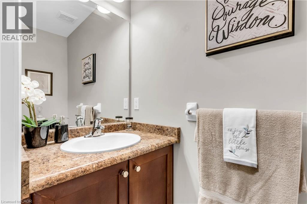 1085 Harrogate Drive Unit# 45, Ancaster, Ontario  L9K 1R2 - Photo 24 - 40778004