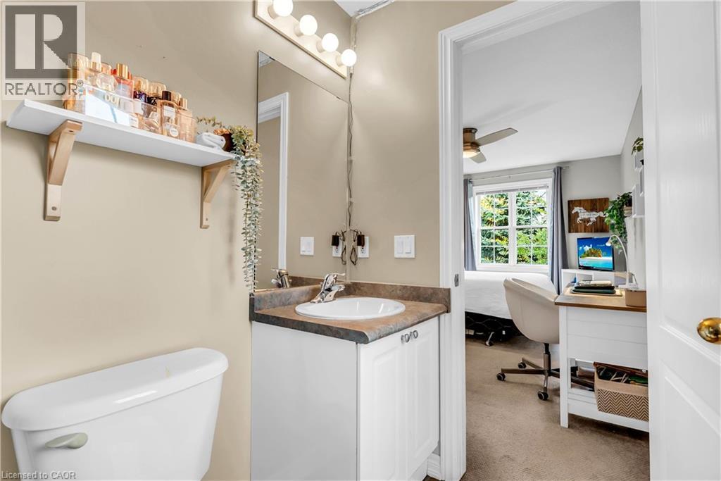 1085 Harrogate Drive Unit# 45, Ancaster, Ontario  L9K 1R2 - Photo 35 - 40778004