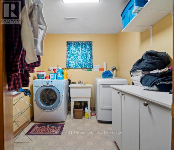 898 Mcpherson Crescent, Kincardine, Ontario  N2Z 1M1 - Photo 21 - X12646312