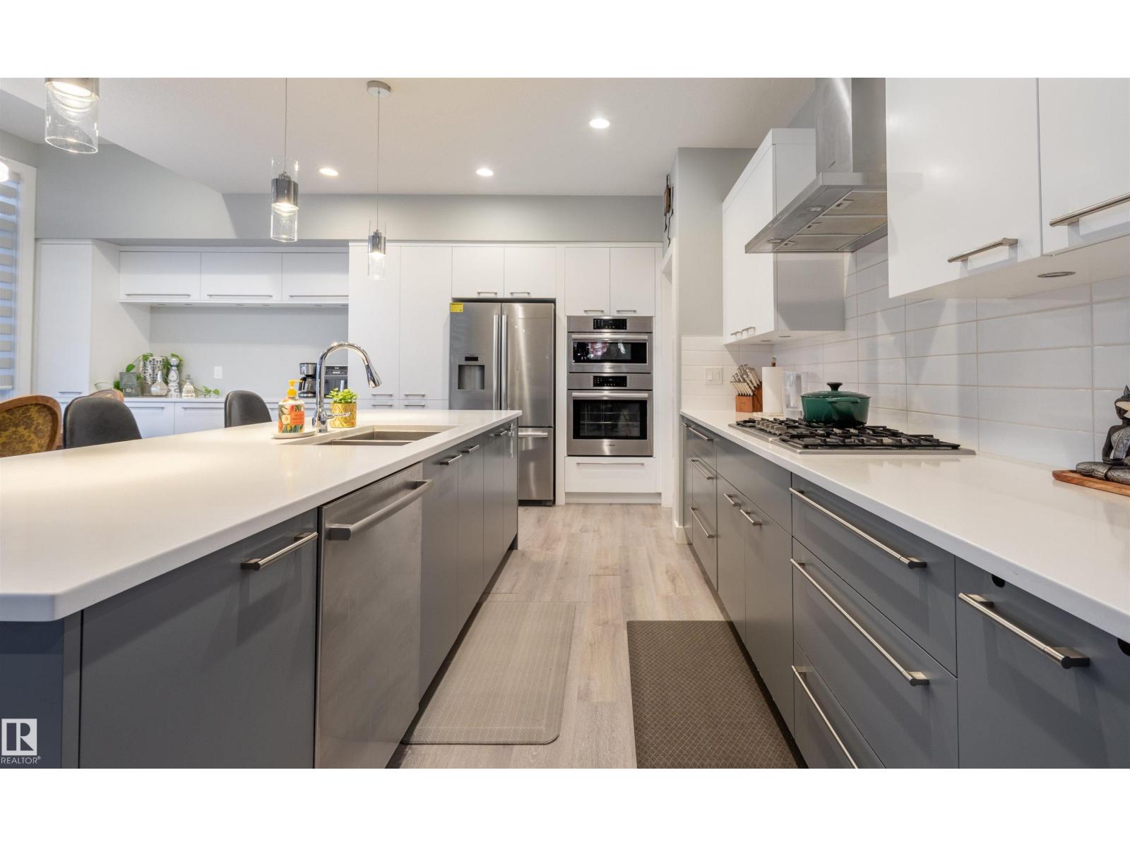 2118 Cavanagh Dr Sw, Edmonton, Alberta  T6W 4G1 - Photo 8 - E4468506