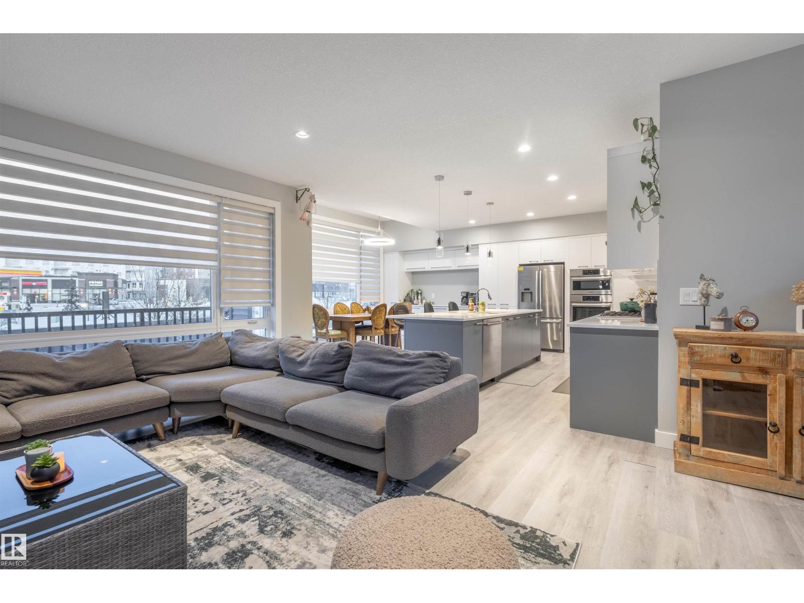 2118 Cavanagh Dr Sw, Edmonton, Alberta  T6W 4G1 - Photo 5 - E4468506