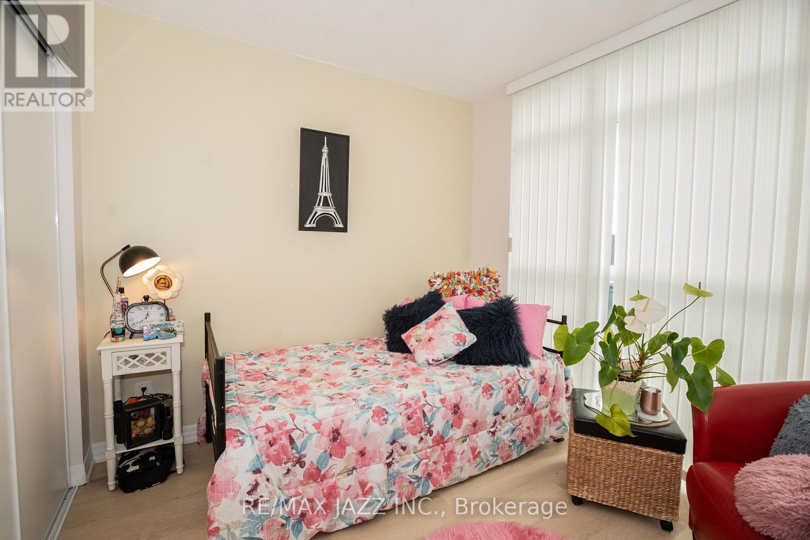 714 - 1600 Charles Street, Whitby, Ontario  L1N 0G4 - Photo 14 - E12532254