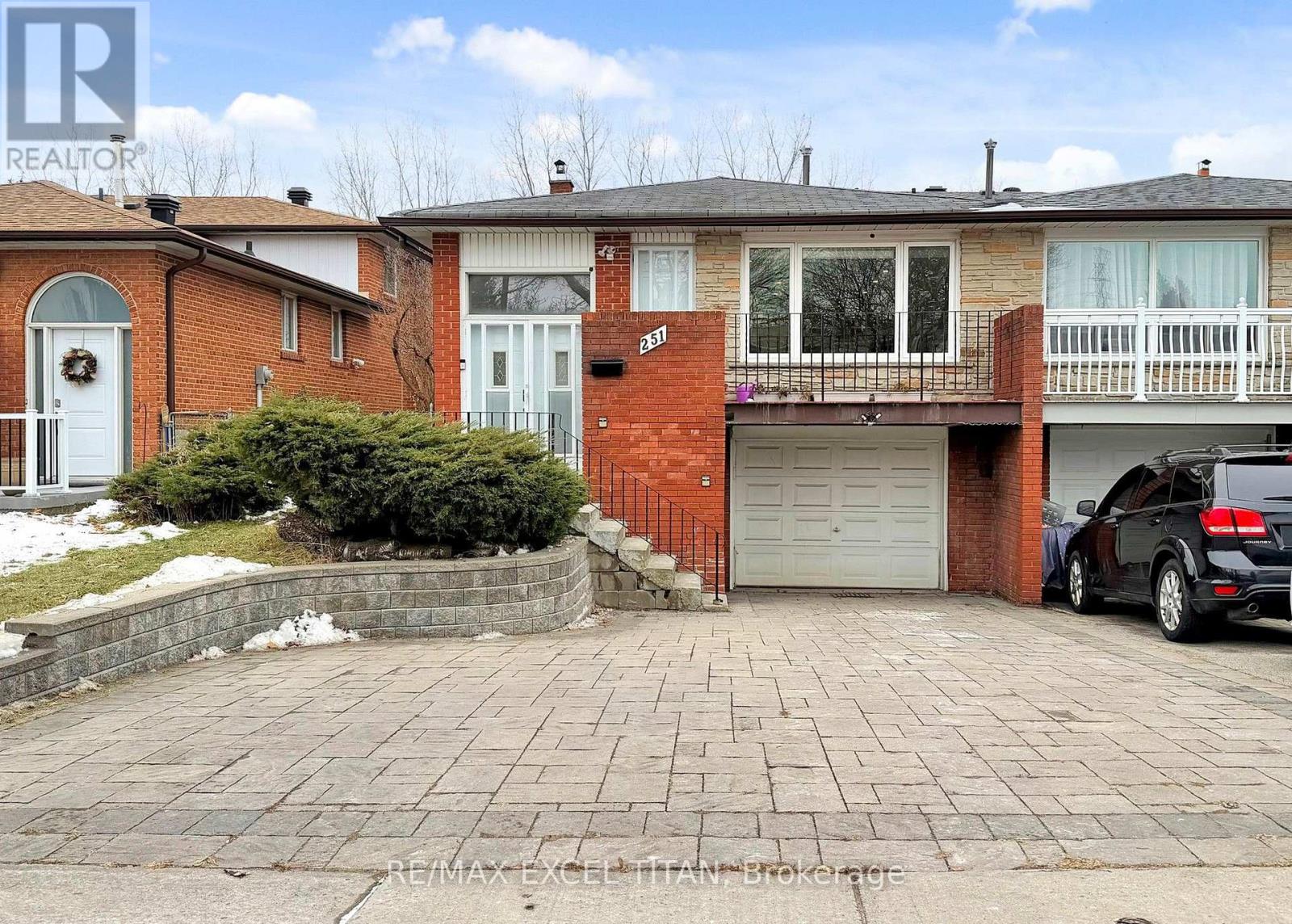 251 SHAWNEE CIRCLE, toronto (pleasant view), Ontario
