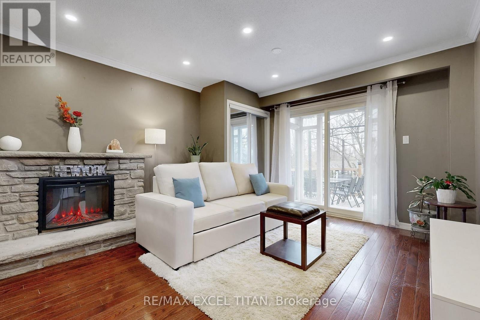 251 Shawnee Circle, Toronto, Ontario  M2H 2Y3 - Photo 18 - C12646216