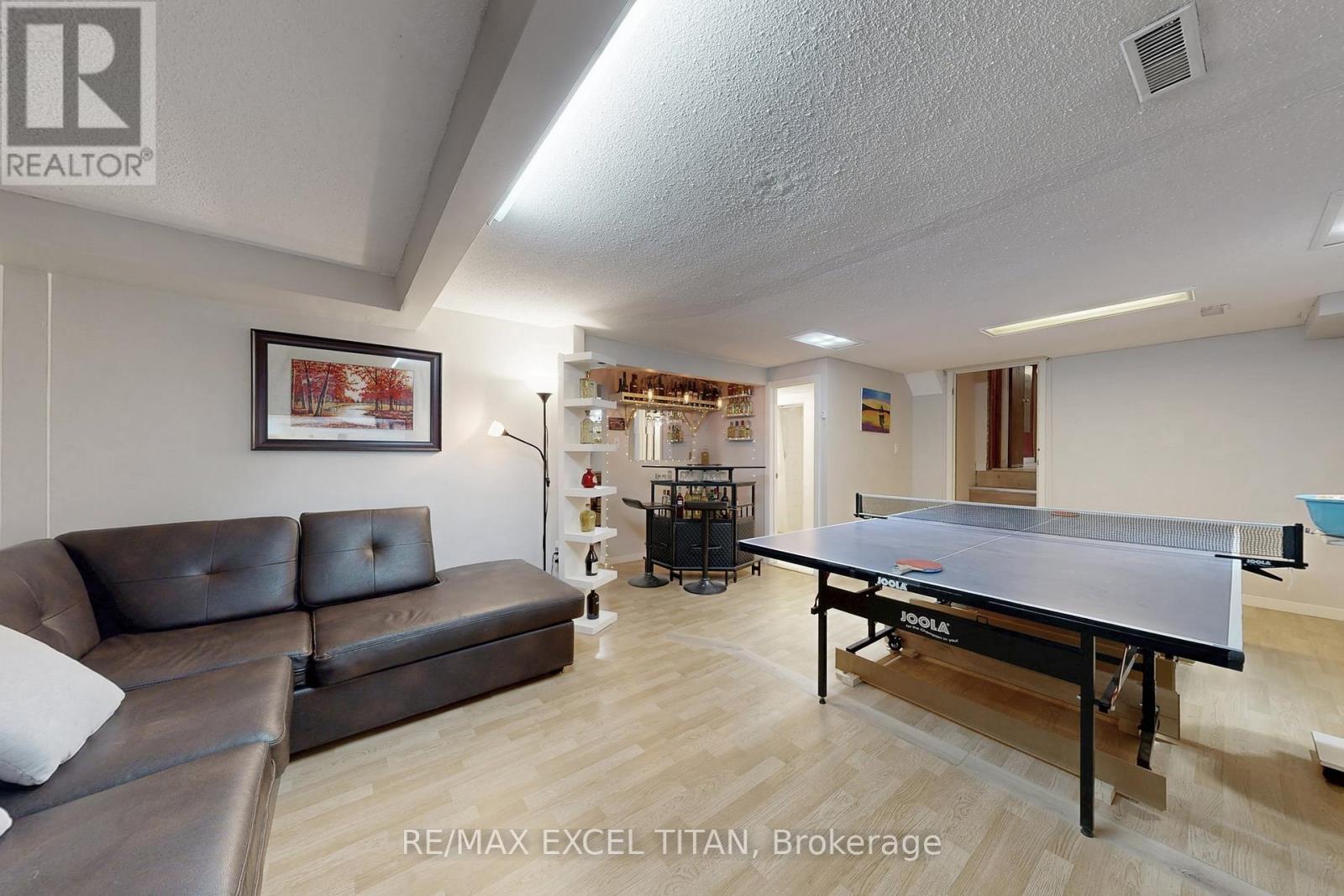 251 Shawnee Circle, Toronto, Ontario  M2H 2Y3 - Photo 27 - C12646216