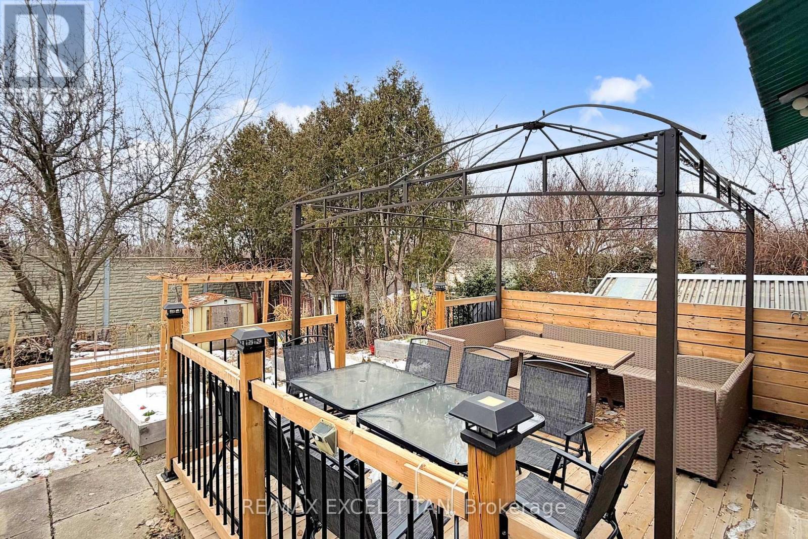 251 Shawnee Circle, Toronto, Ontario  M2H 2Y3 - Photo 31 - C12646216