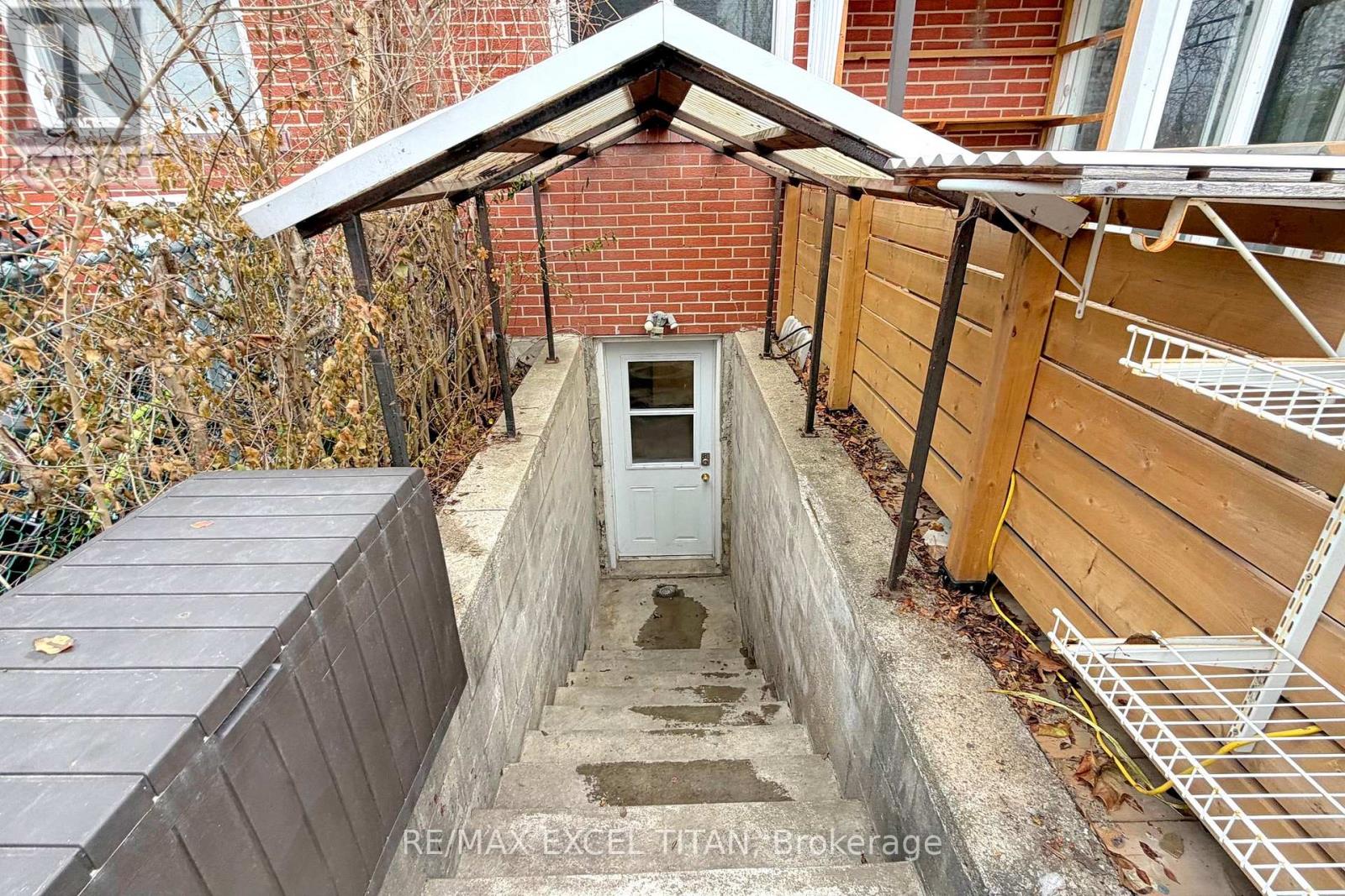 251 Shawnee Circle, Toronto, Ontario  M2H 2Y3 - Photo 32 - C12646216