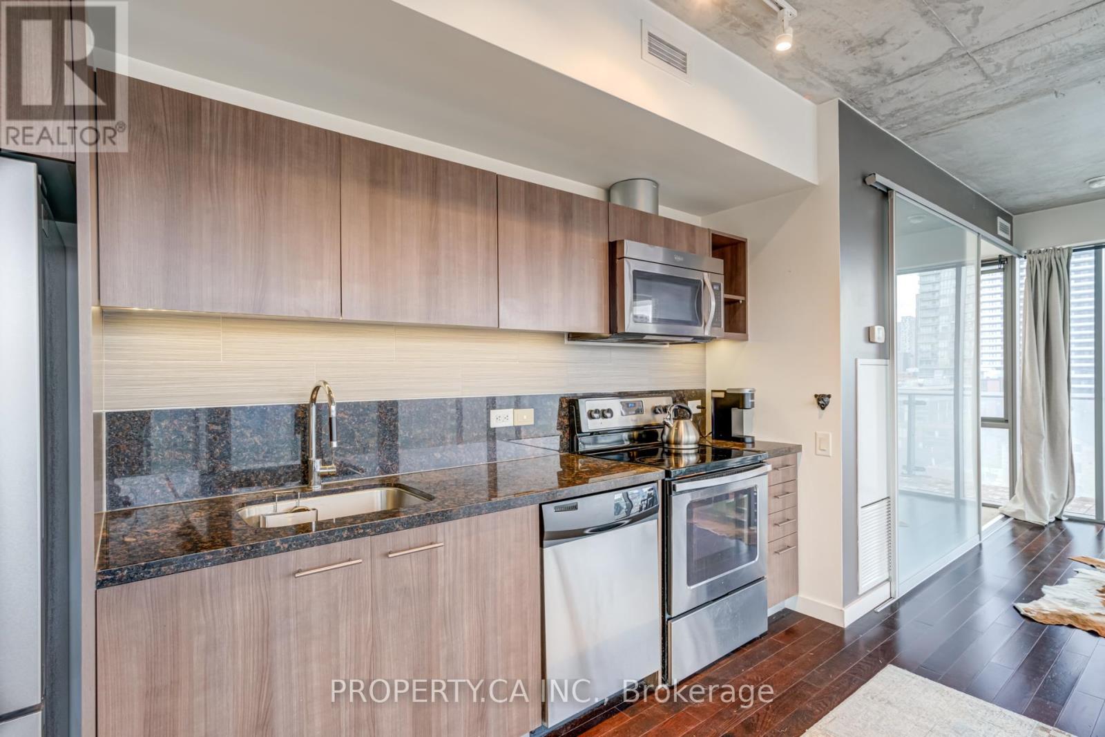 1002 - 70 Distillery Lane, Toronto, Ontario  M5A 0E3 - Photo 11 - C12646256