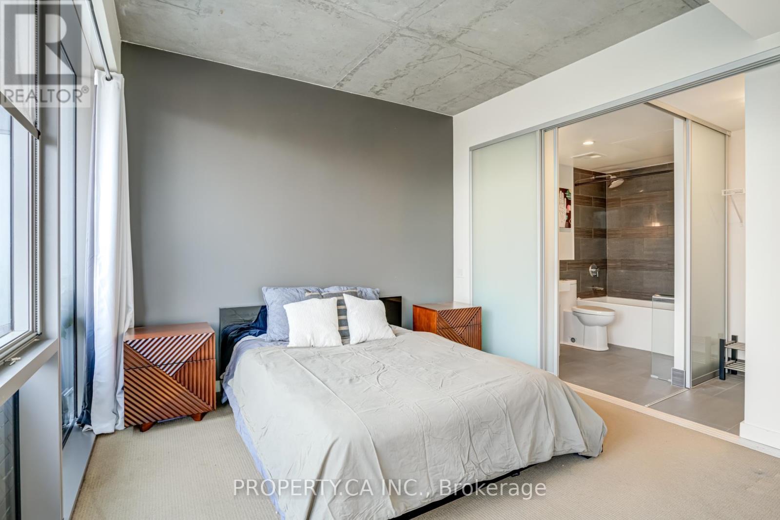 1002 - 70 Distillery Lane, Toronto, Ontario  M5A 0E3 - Photo 16 - C12646256