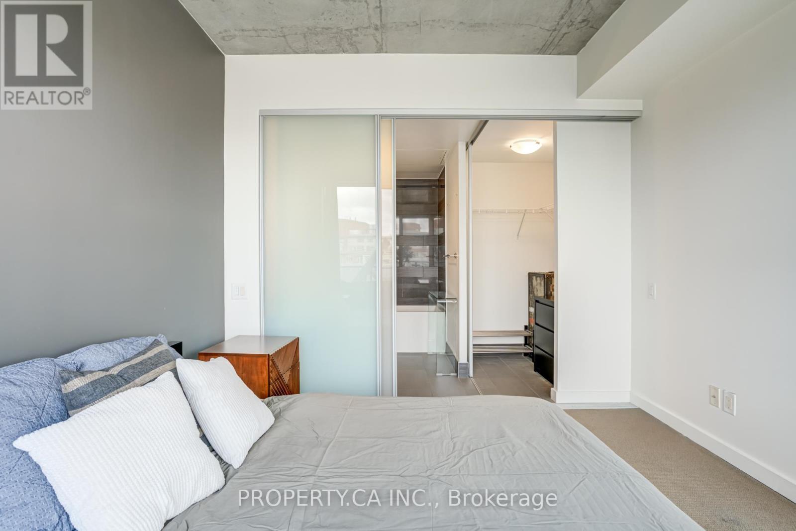 1002 - 70 Distillery Lane, Toronto, Ontario  M5A 0E3 - Photo 18 - C12646256