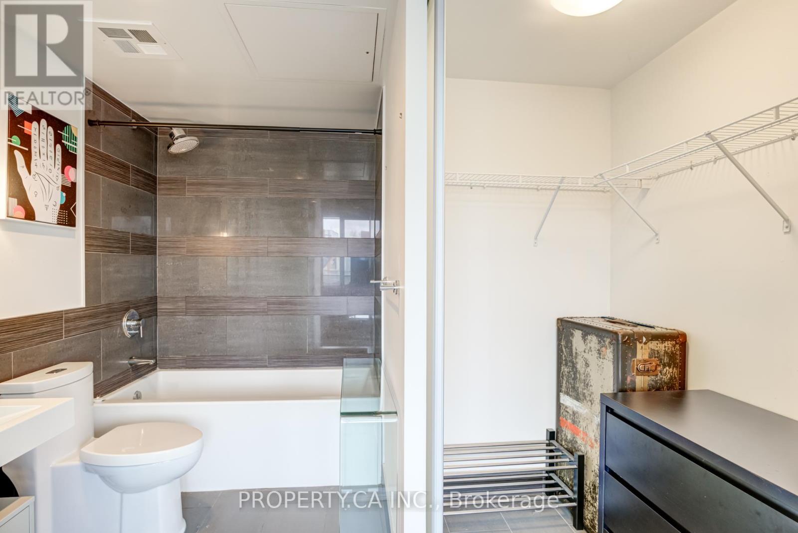 1002 - 70 Distillery Lane, Toronto, Ontario  M5A 0E3 - Photo 20 - C12646256