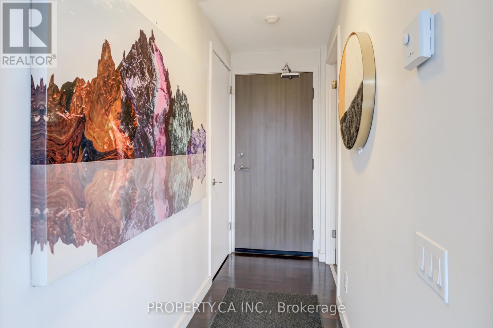 1002 - 70 Distillery Lane, Toronto, Ontario  M5A 0E3 - Photo 3 - C12646256