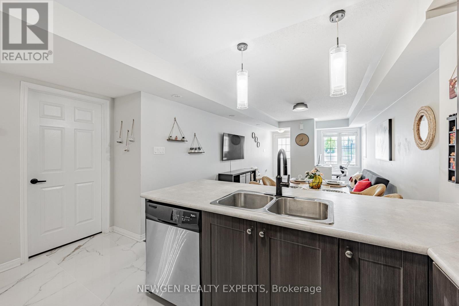 82 Abela Lane, Ajax, Ontario  L1T 0C1 - Photo 18 - E12646340