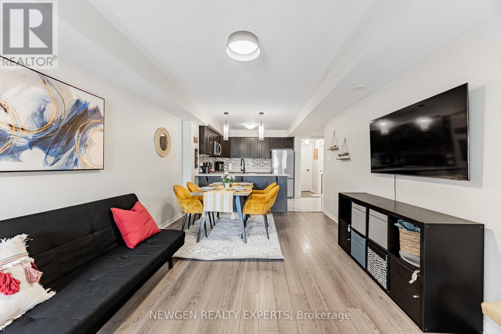 82 Abela Lane, Ajax, Ontario  L1T 0C1 - Photo 9 - E12646340