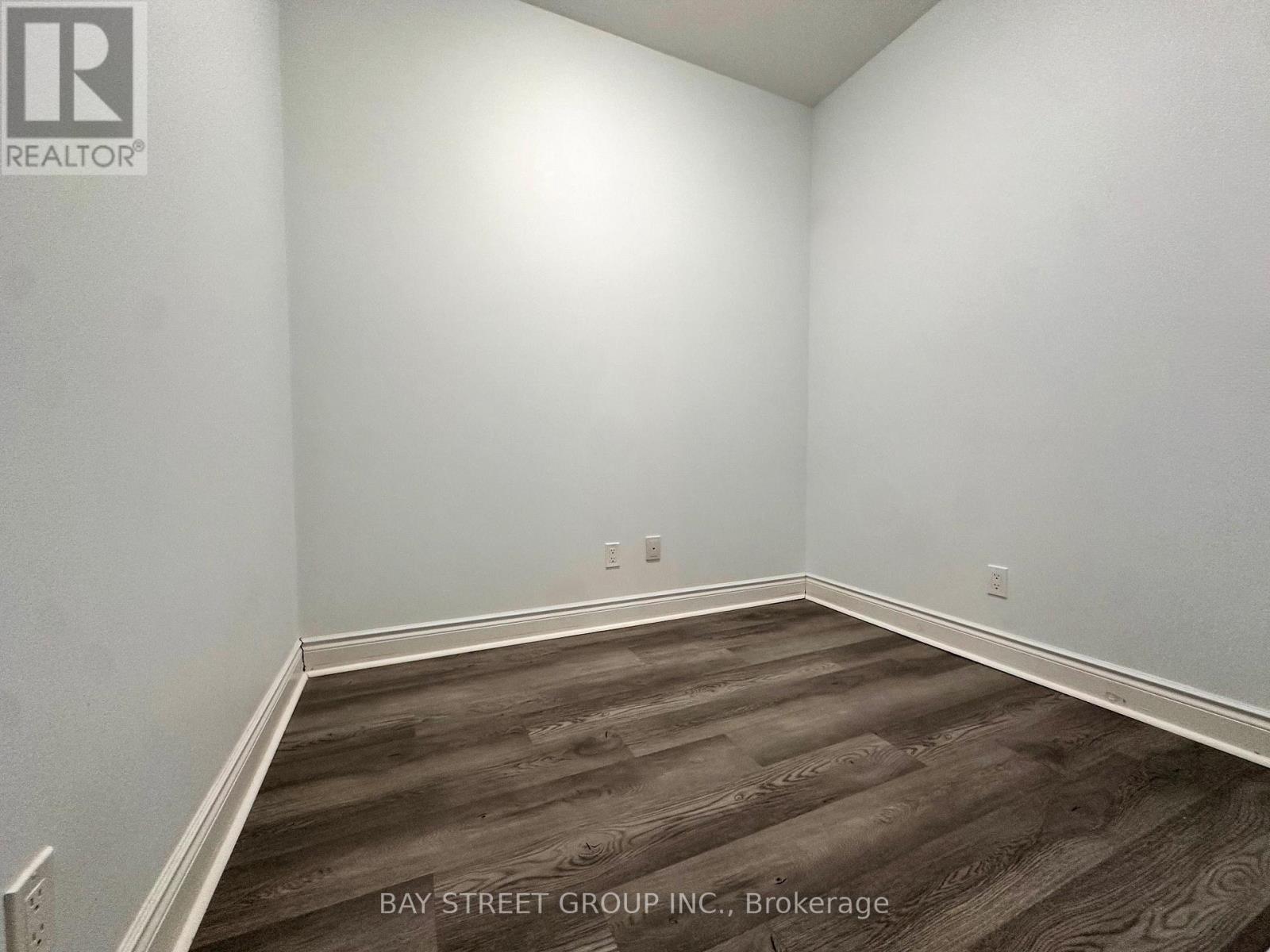 306 - 99 South Town Centre Boulevard, Markham, Ontario  L6G 0E9 - Photo 5 - N12646212