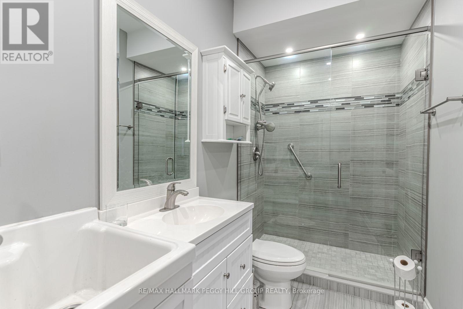 102 Pine Hill Road, Bradford West Gwillimbury, Ontario  L3Z 0H1 - Photo 25 - N12646240