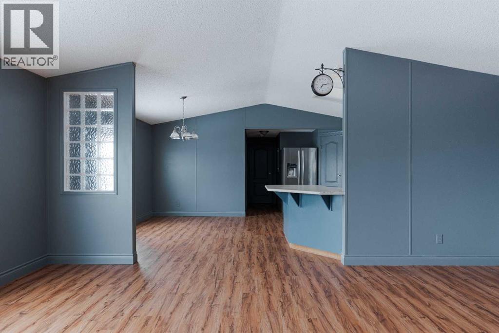 101 Balsam Way, Fort Mcmurray, Alberta T9K 0G2 - Photo 12 - A2275852