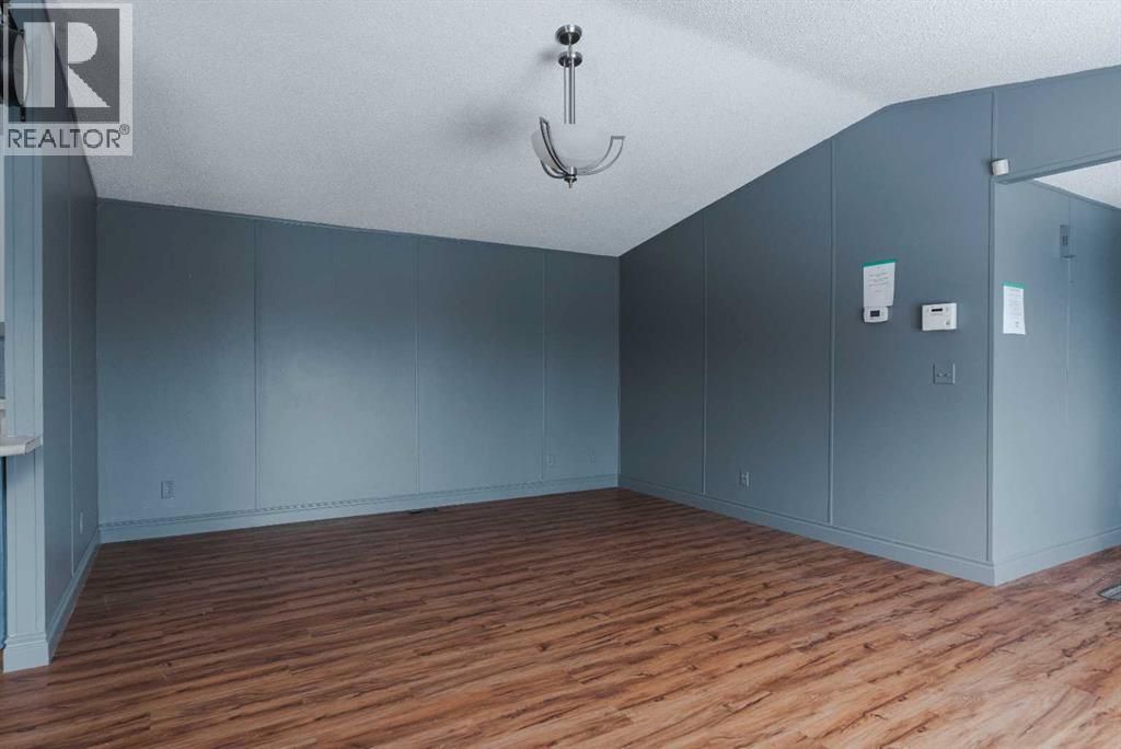 101 Balsam Way, Fort Mcmurray, Alberta T9K 0G2 - Photo 16 - A2275852