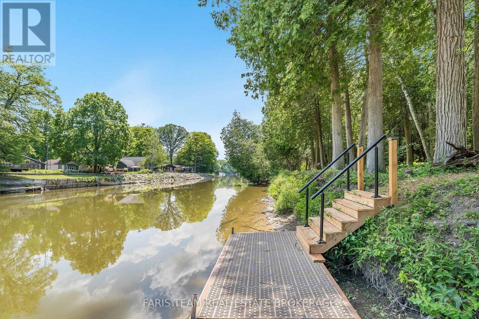 183 Woodland Drive, Wasaga Beach, Ontario  L9Z 2V4 - Photo 42 - S12646232