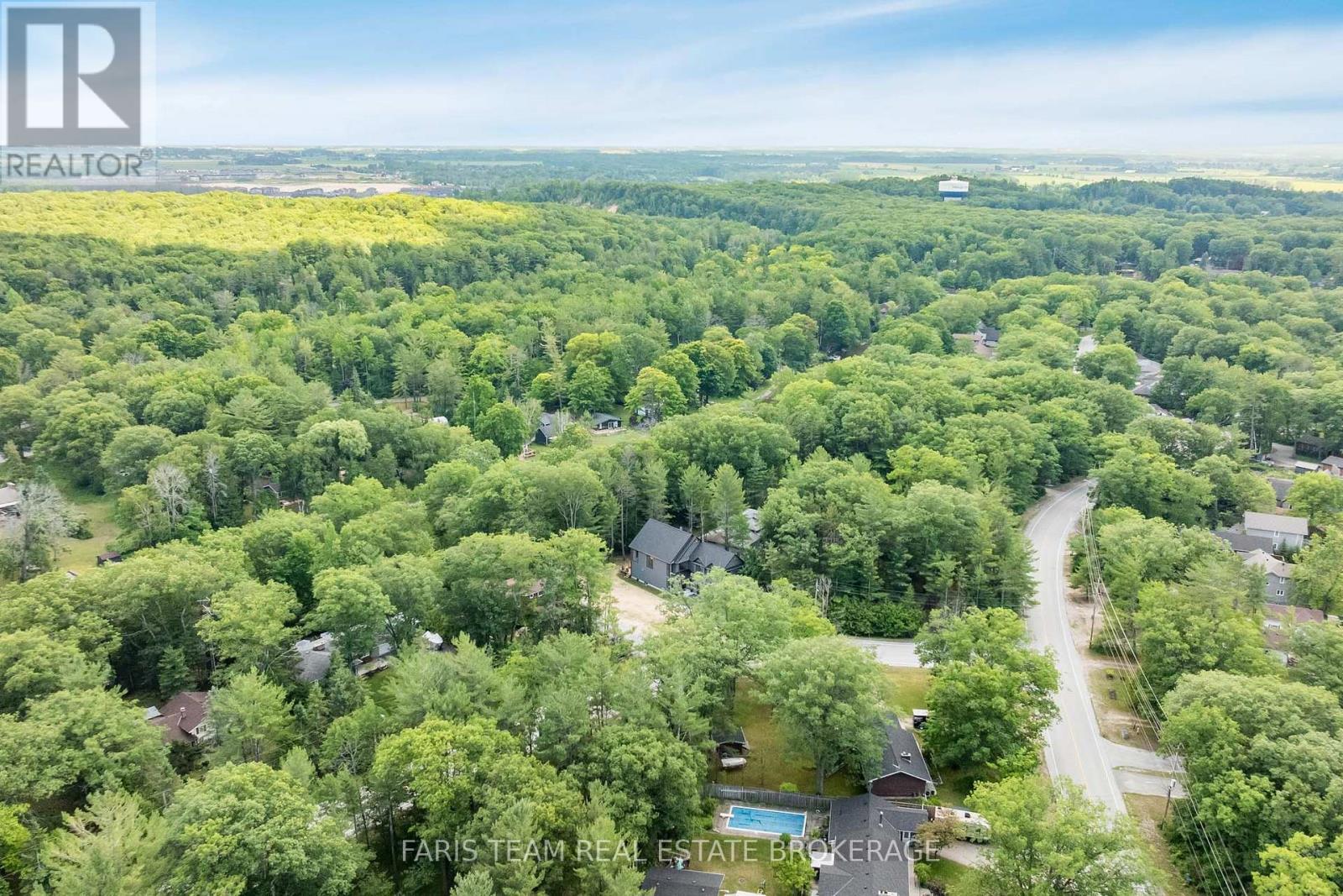 183 Woodland Drive, Wasaga Beach, Ontario  L9Z 2V4 - Photo 45 - S12646232