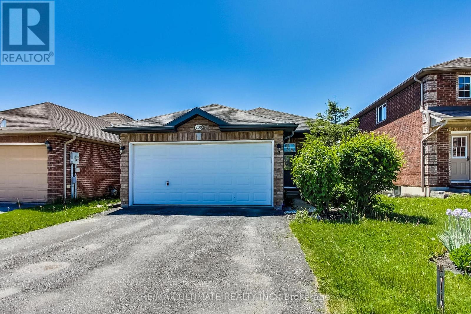 LOWER - 209 DUNSMORE LANE, barrie (georgian drive), Ontario