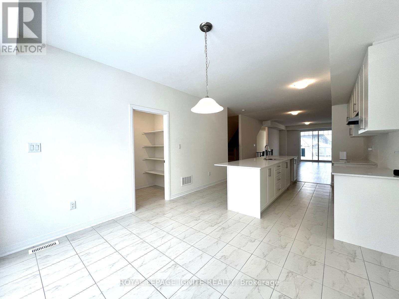 518 Hudson Crescent, Midland, Ontario  L4R 0J1 - Photo 8 - S12639028