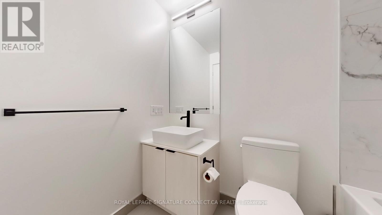 309 - 1285 Dupont Street, Toronto, Ontario  M6H 0E3 - Photo 42 - W12611114