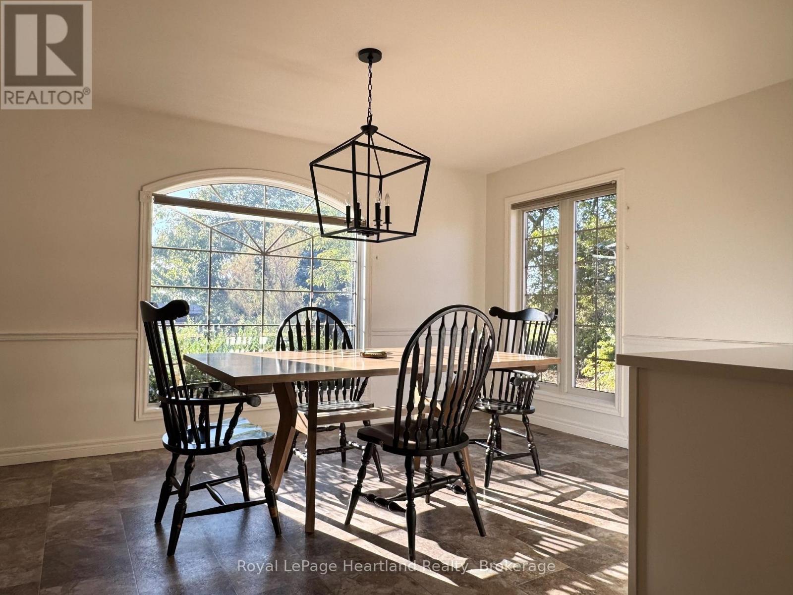 81572 Lucknow Line, Ashfield-Colborne-Wawanosh (Colborne), Ontario  N7A 3Y1 - Photo 10 - X12456150