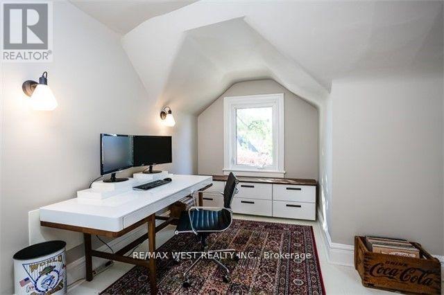 47 O'hara Avenue, Toronto, Ontario  M6K 2P9 - Photo 14 - W12646250