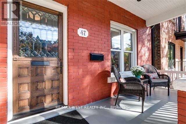 47 O'hara Avenue, Toronto, Ontario  M6K 2P9 - Photo 2 - W12646250