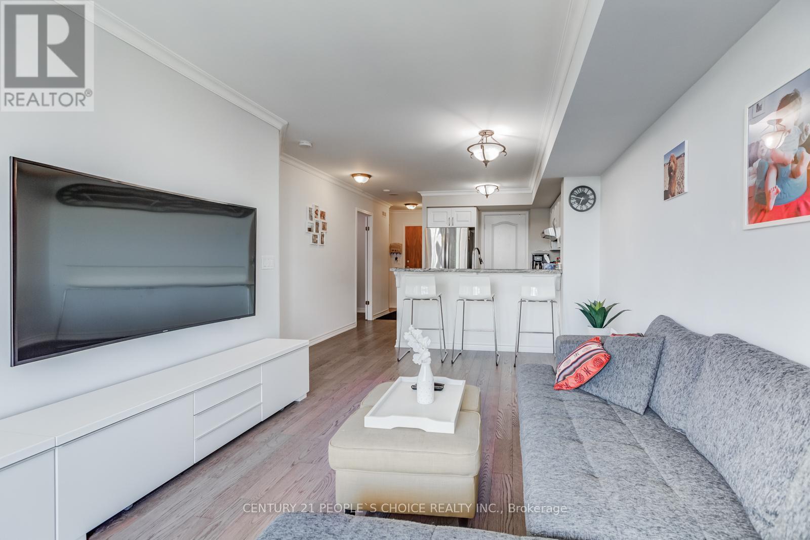 1110 - 33 Elm Drive W, Mississauga, Ontario  L5B 4M2 - Photo 10 - W12646296