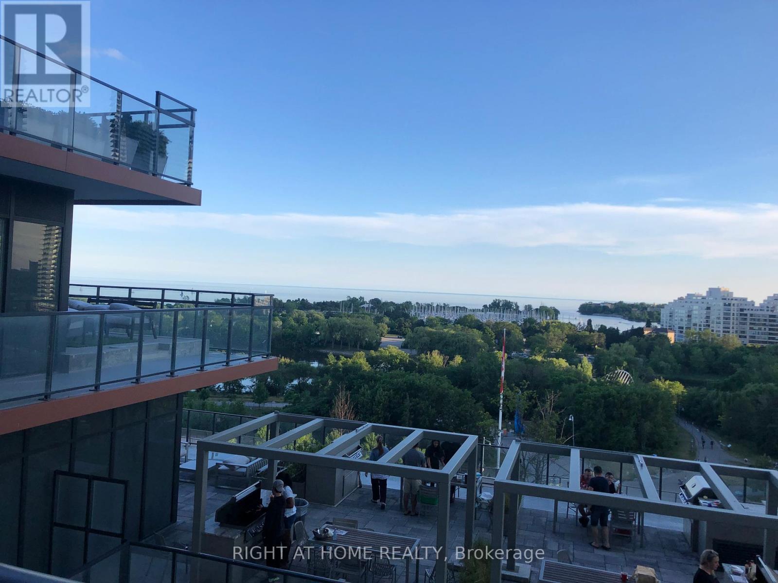 802 - 20 Shore Breeze Drive, Toronto, Ontario  M8V 1A1 - Photo 12 - W12646300