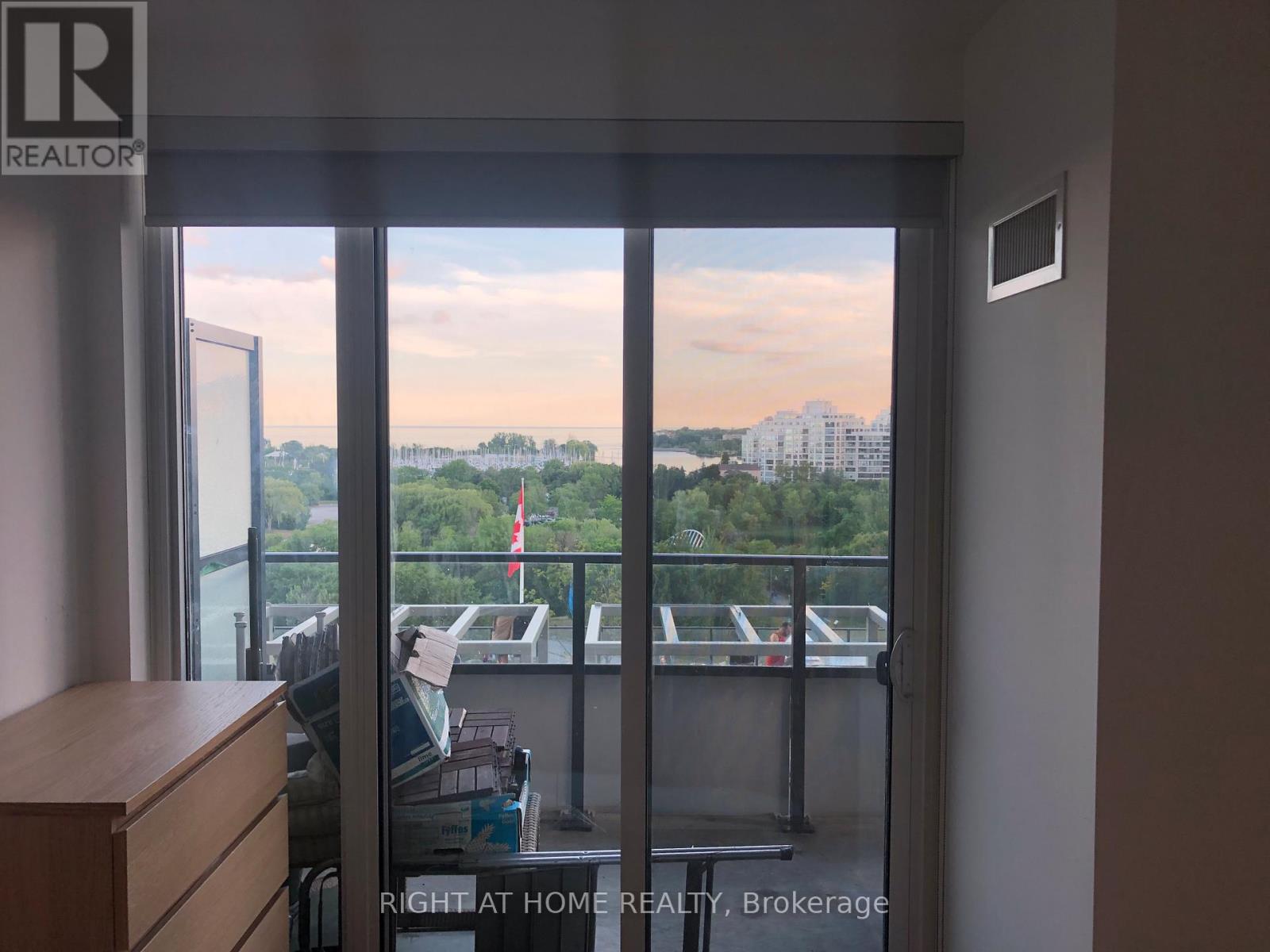 802 - 20 Shore Breeze Drive, Toronto, Ontario  M8V 1A1 - Photo 8 - W12646300