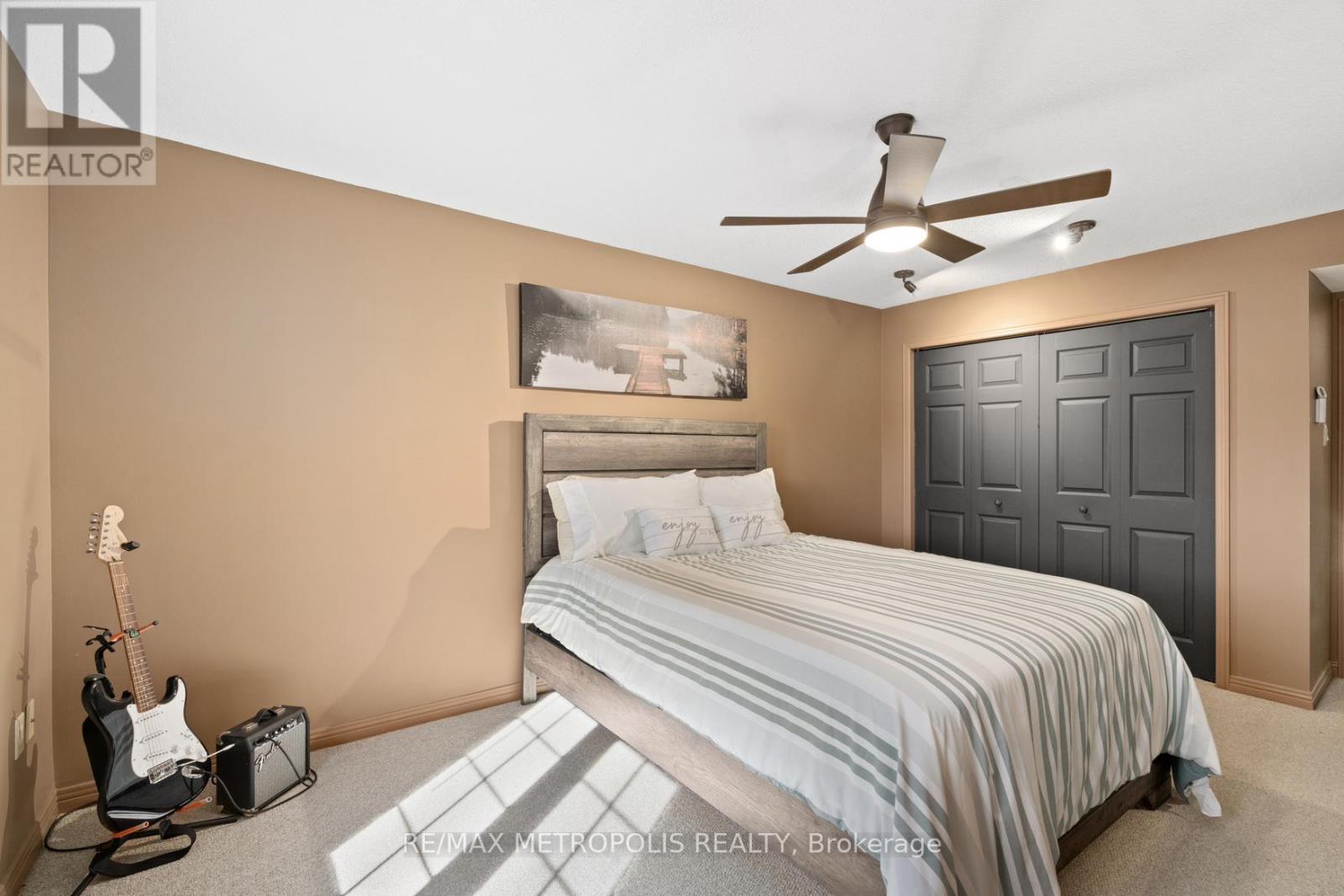 W9 - 1500 Venetian Boulevard, Point Edward, Ontario  N7T 7W4 - Photo 19 - X12646276