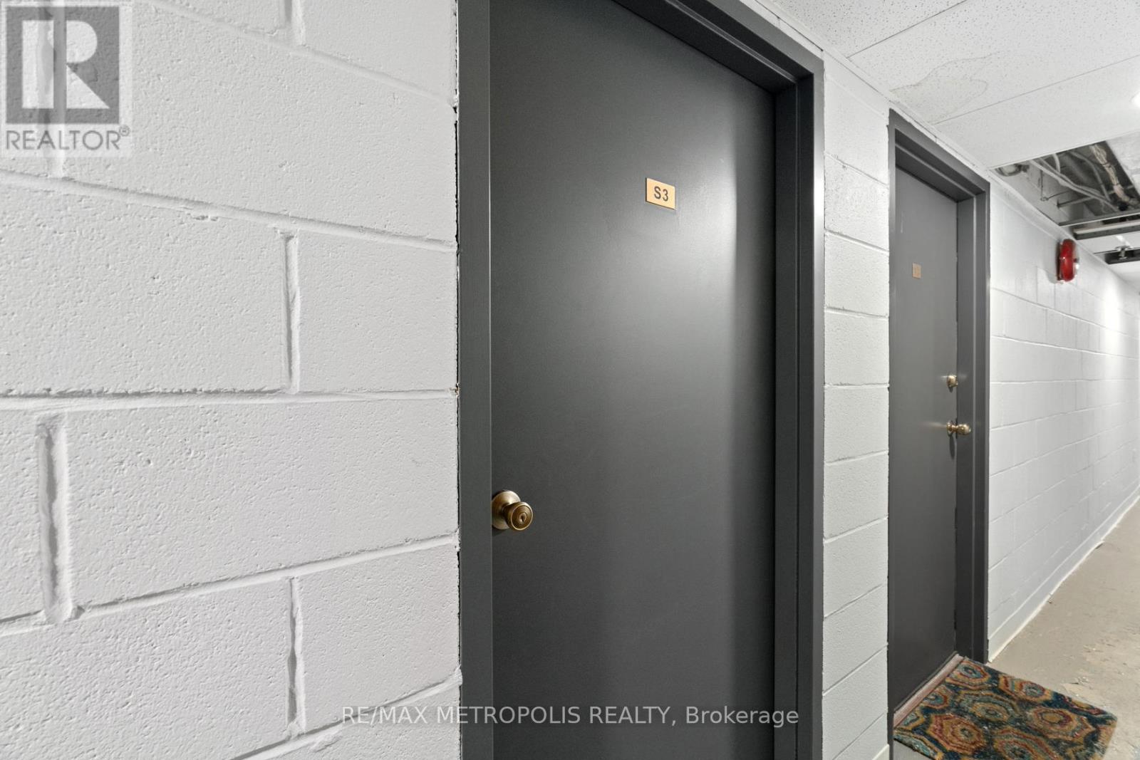 W9 - 1500 Venetian Boulevard, Point Edward, Ontario  N7T 7W4 - Photo 27 - X12646276