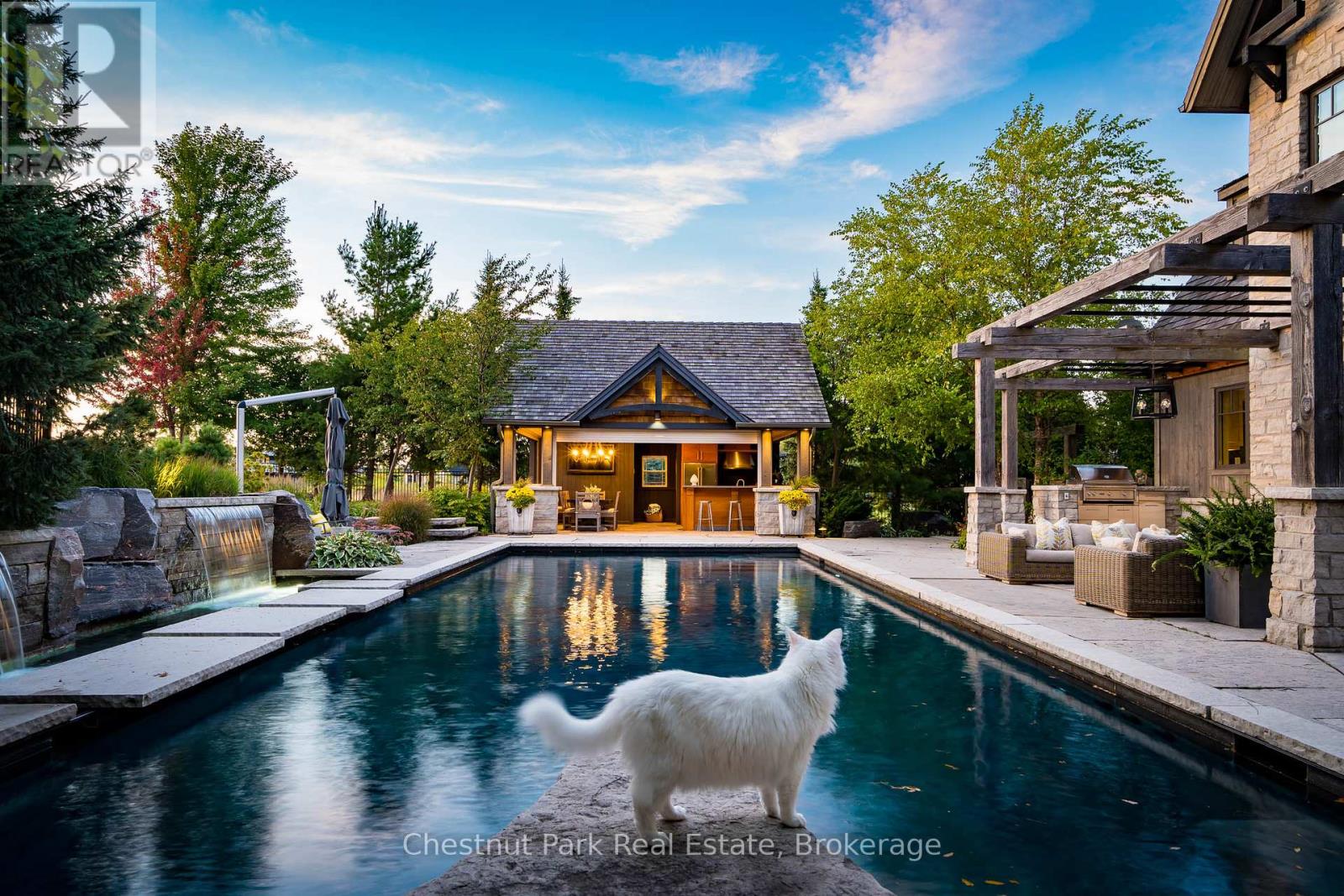 120 Timber Leif Ridge, Blue Mountains, Ontario N0H 2P0 - Photo 3 - X12646362