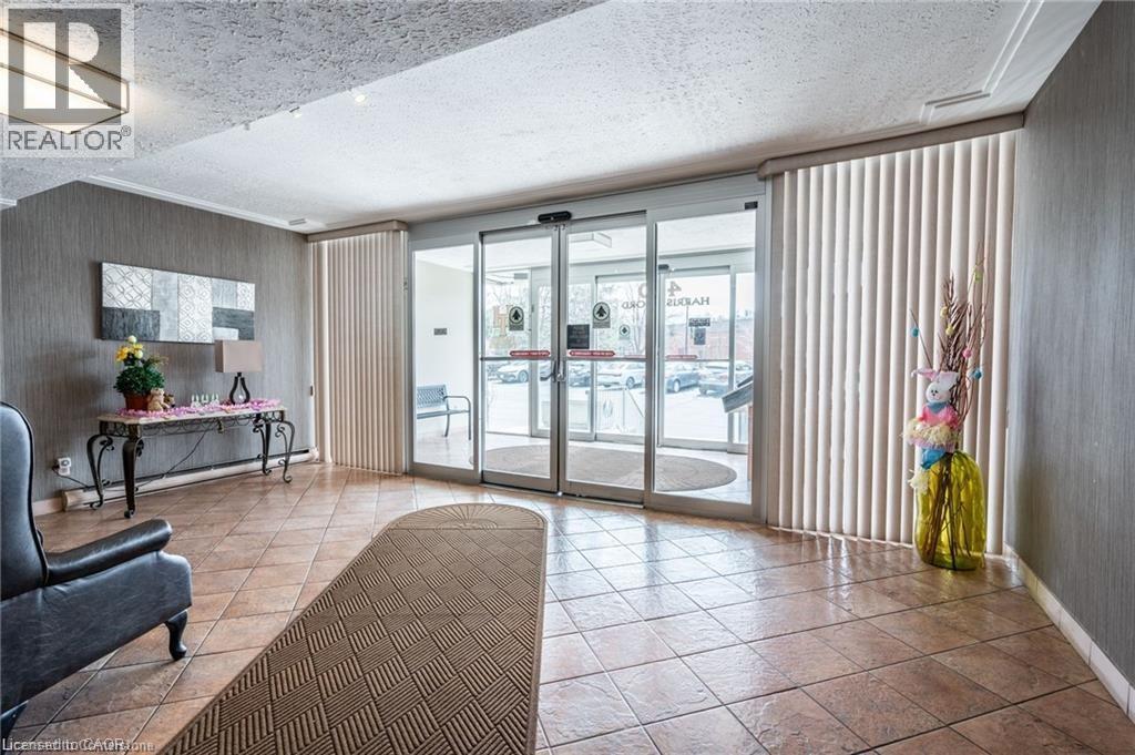 40 Harrisford Street Unit# 402, Hamilton, Ontario  L8K 6N1 - Photo 4 - 40769808