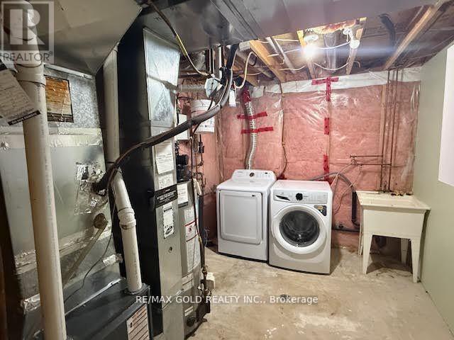 758 Grand Banks Drive, Waterloo, Ontario  N2K 4N3 - Photo 13 - X12646160