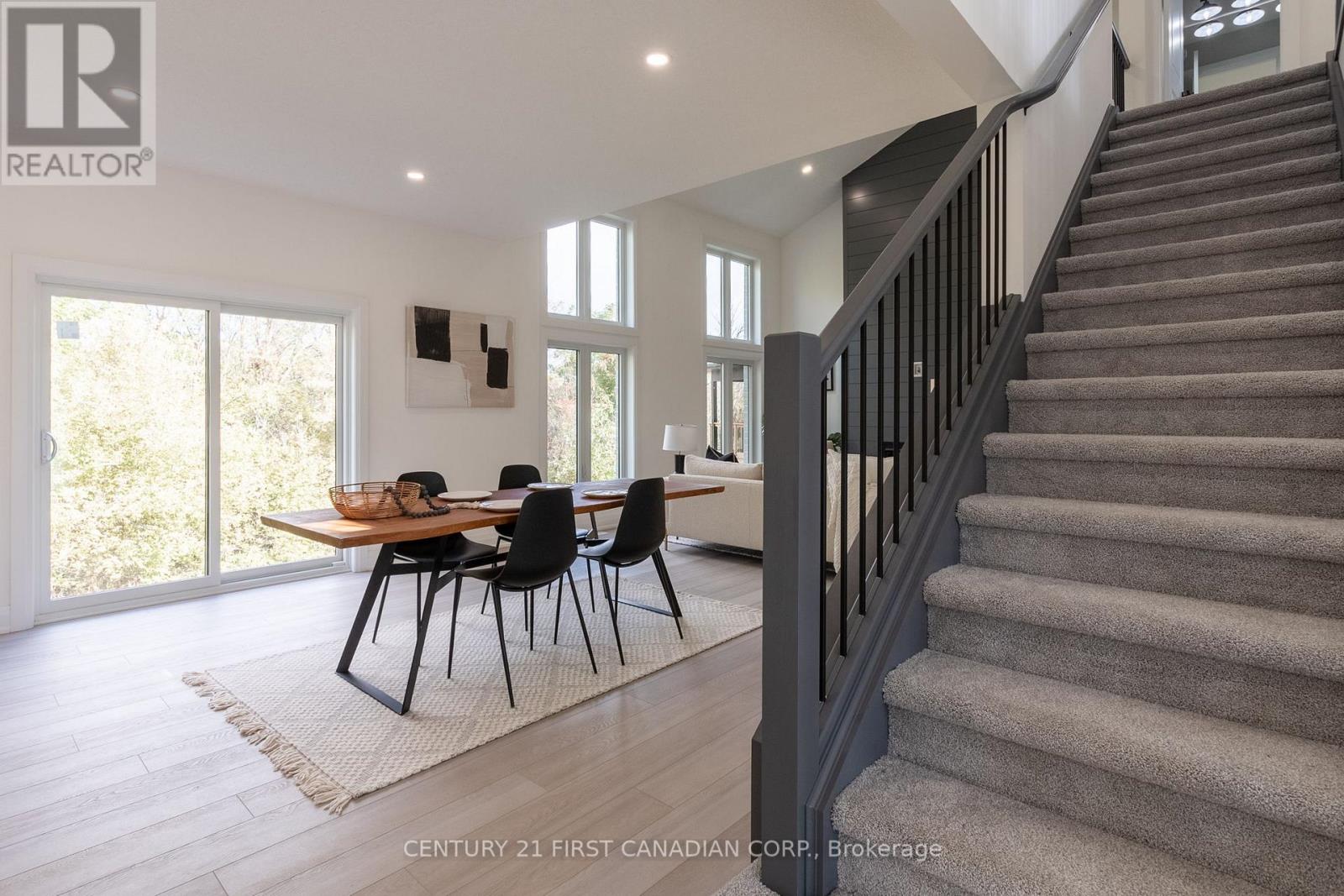 116 Sheldabren Street, North Middlesex, Ontario  N0M 1A0 - Photo 10 - X12630916