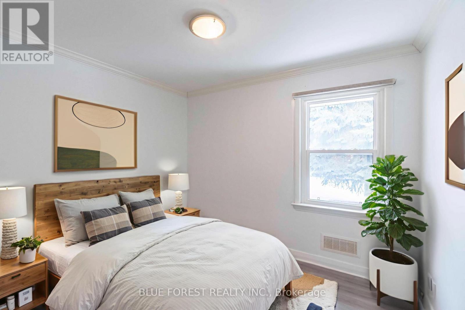 24 Daleview Crescent, London North, Ontario  N5X 1H1 - Photo 16 - X12646348