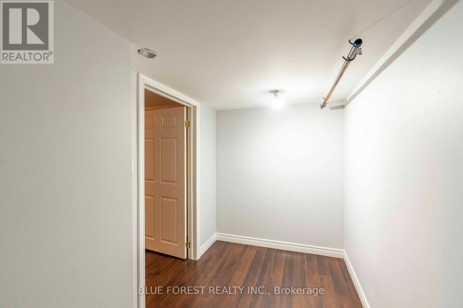 24 Daleview Crescent, London North, Ontario  N5X 1H1 - Photo 27 - X12646348