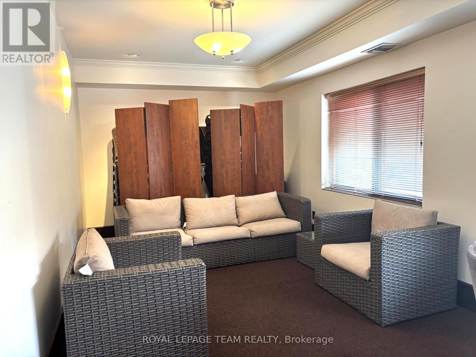 254 Preston Street, Ottawa, Ontario  K1R 7R4 - Photo 6 - X12646372