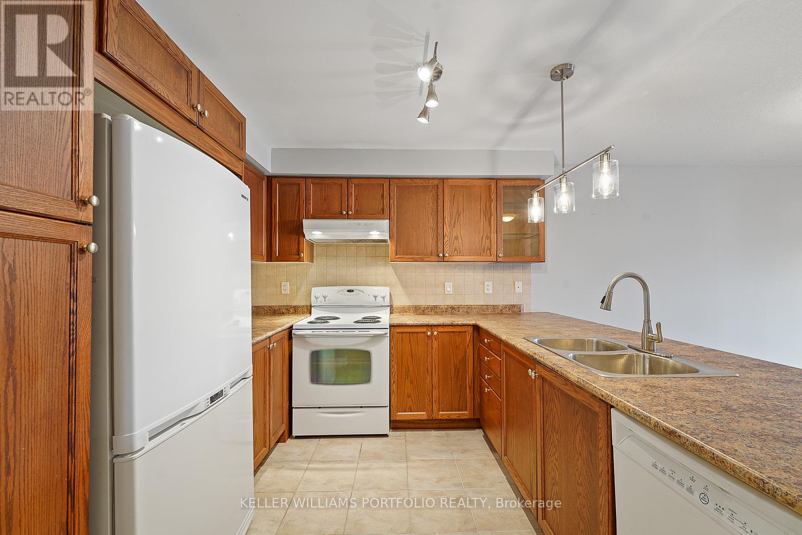 249 Morrish Road, Toronto, Ontario  M1C 1E9 - Photo 10 - E12646378