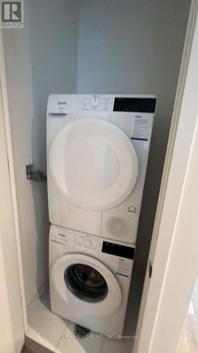 4903 - 8 Interchange Way, Vaughan, Ontario  L4K 4M3 - Photo 6 - N12641970