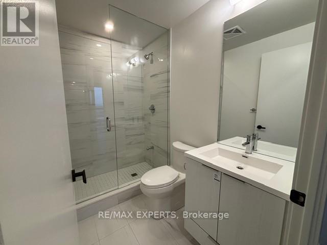 4902 - 8 Interchange Way, Vaughan, Ontario  L4K 0R2 - Photo 9 - N12646356