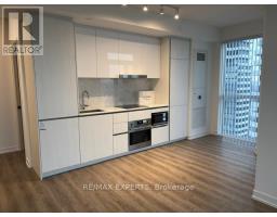 4802 - 8 INTERCHANGE WAY, Vaughan, Ontario