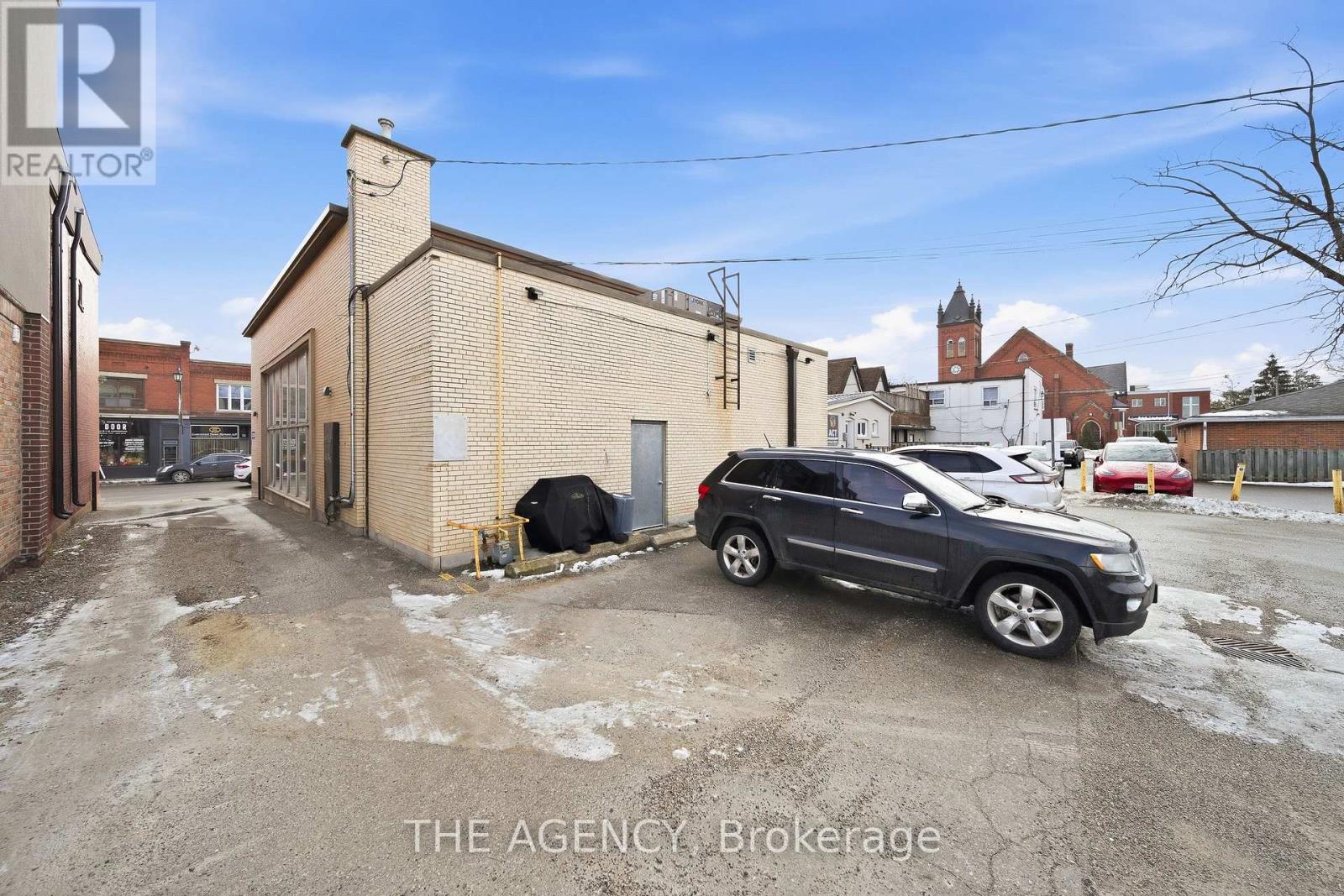 147 Main Street E, Milton, Ontario  L9T 1N7 - Photo 11 - W12646364