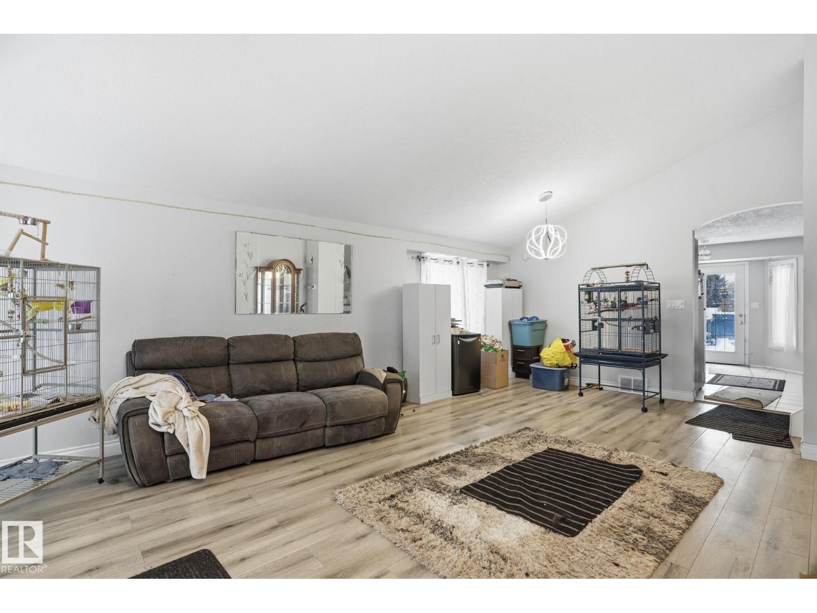 3623 24 Av Nw, Edmonton, Alberta  T6L 4V5 - Photo 8 - E4468229